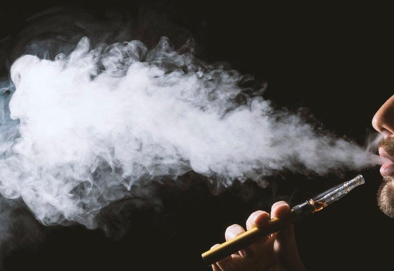 How Long Does Vape Smoke Stay in the Air