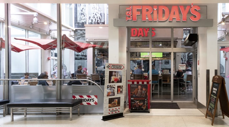 TGI Fridays Airport Smoking Lounge Miami